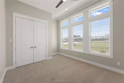 Bedroom - 7844 Mathis Creek Dr, Bryan, TX 77808 photo 4 of 8