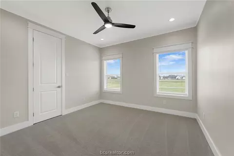Bedroom - 7844 Mathis Creek Dr, Bryan, TX 77808 photo 5 of 8