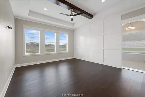 Bedroom - 7844 Mathis Creek Dr, Bryan, TX 77808 photo 1 of 8