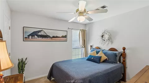 Bedroom - 2312 E Mercers Lndg, Bryan, TX 77808 photo 4 of 5
