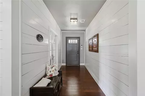 Entry Way - 405 E Brookside Dr, Bryan, TX 77801 photo 2 of 2