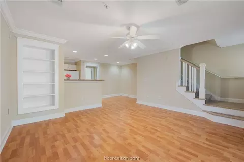 1725 Harvey Mitchell Parkway S 631, College Station, TX 77840