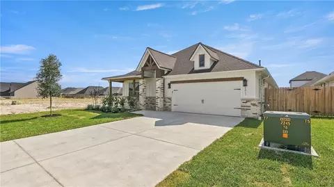 Exterior - 2817 Captain Dr, Bryan, TX 77808 photo 3 of 6