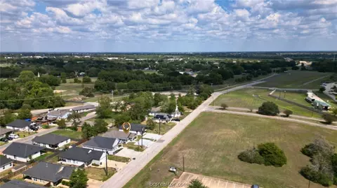 View/Area - 1514 Dansby St, Bryan, TX 77803 photo 5 of 5