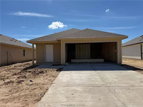 1209 Hickory Grove St, Brenham, TX 77833