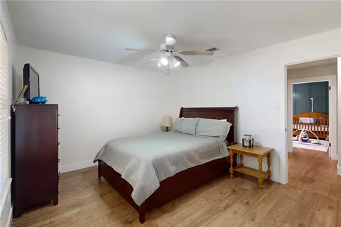 Bedroom - 2523 Arbor Dr, Bryan, TX 77802 photo 4 of 5