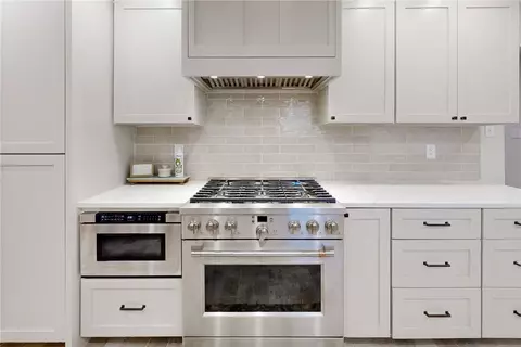 Kitchen - 2523 Arbor Dr, Bryan, TX 77802 photo 2 of 3
