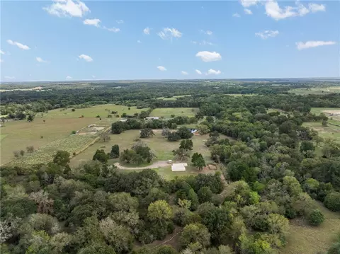 11509 S Hickory Loop, Calvert, TX 77837 photo 9