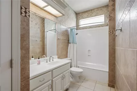 Bath - 3710 Williams Trace Dr, Bryan, TX 77808 photo 4 of 4