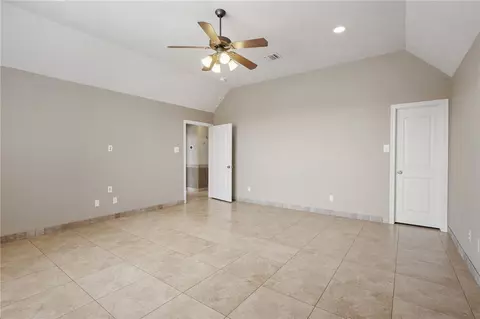 Bedroom - 3710 Williams Trace Dr, Bryan, TX 77808 photo 2 of 3