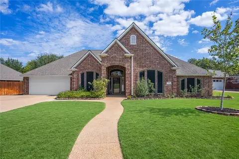 Exterior - 3710 Williams Trace Dr, Bryan, TX 77808 photo 1 of 7