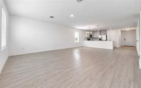 Living - 5313 Gabby Pass, Bryan, TX 77807 photo 2 of 6