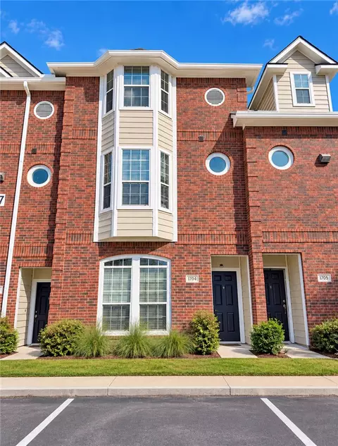 305 Holleman Drive E 1704, College Station, TX 77840