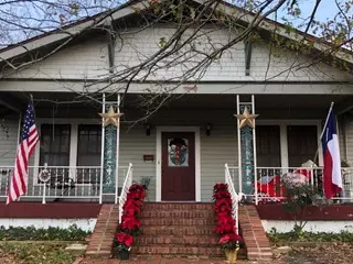 607 W Fox St, Caldwell, TX 77836