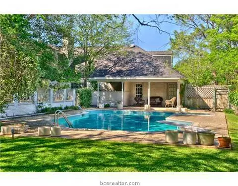 3501 Parkway, Bryan, TX 77802 photo 12