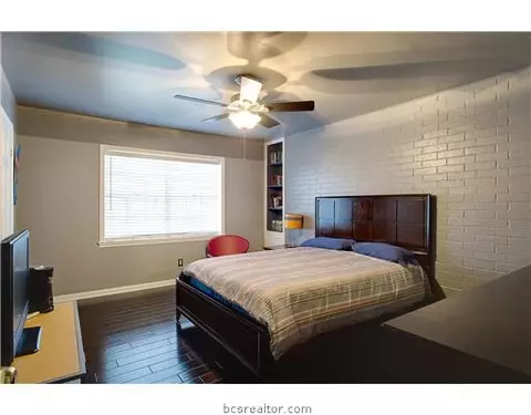 3501 Parkway, Bryan, TX 77802 photo 9