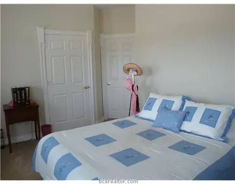 4008 Austins, Bryan, TX 77808 photo 11