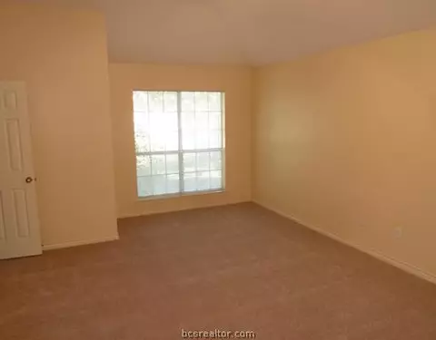 2828 Brandywine Cir, Bryan, TX 77807 photo 5