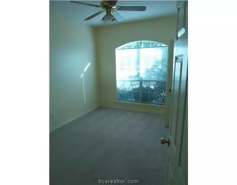 2828 Brandywine Cir, Bryan, TX 77807 photo 6
