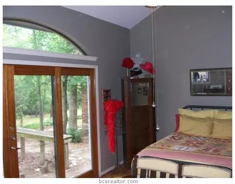 4213 Warwick, Bryan, TX 77802 photo 8