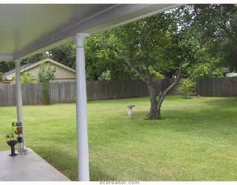 3702 Stillmeadow Dr, Bryan, TX 77802 photo 8