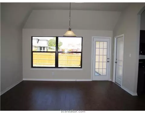 2030 Turning Leaf, Bryan, TX 77807 photo 6