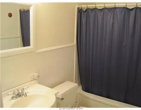 1414 E 25th St, Bryan, TX 77803 photo 8