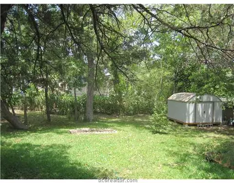 1414 E 25th St, Bryan, TX 77803 photo 9