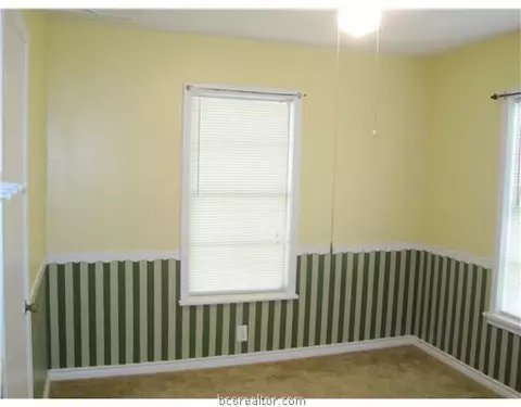 1414 E 25th St, Bryan, TX 77803 photo 7