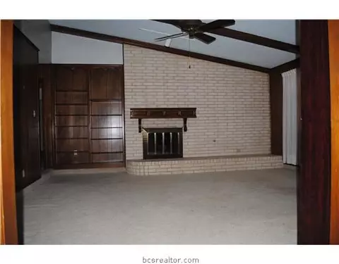 3010 Camelot, Bryan, TX 77802 photo 2