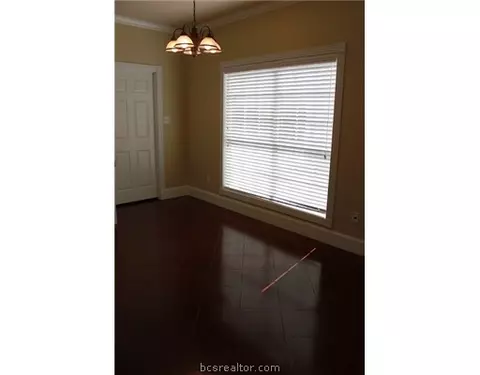 3689 Holick, Bryan, TX 77801 photo 5