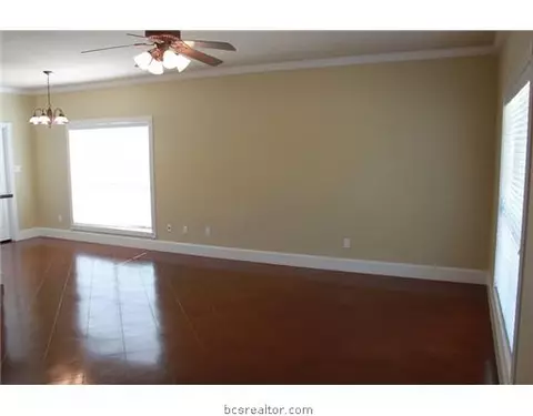 3689 Holick, Bryan, TX 77801 photo 3