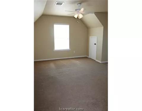 3689 Holick, Bryan, TX 77801 photo 7