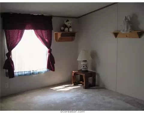 132 Batson, Normangee, TX 77871 photo 9