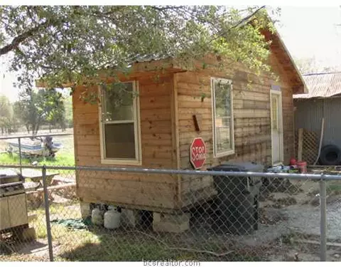 132 Batson, Normangee, TX 77871 photo 12