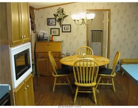 132 Batson, Normangee, TX 77871 photo 7