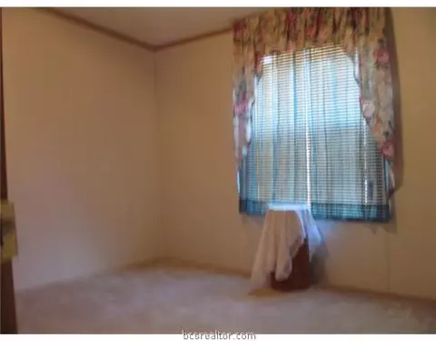 132 Batson, Normangee, TX 77871 photo 8