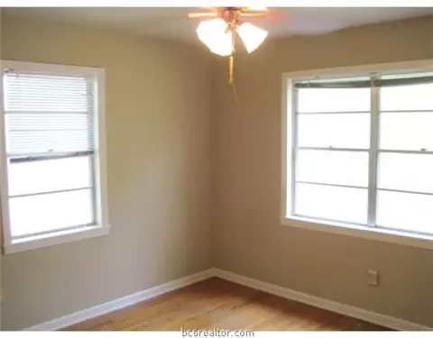 1602 E 25th St, Bryan, TX 77803 photo 5