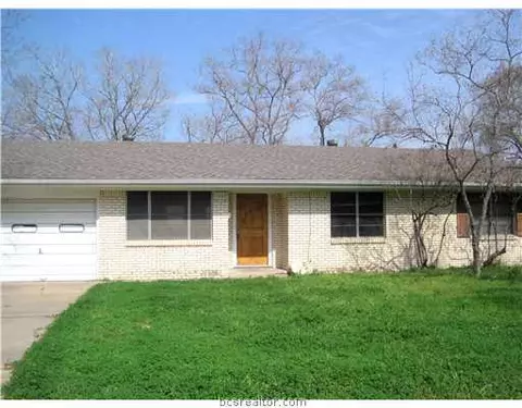 1602 E 25th St, Bryan, TX 77803 photo 1