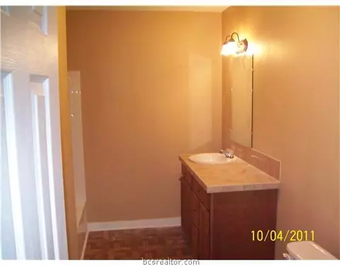 1101 E 25th St, Bryan, TX 77803 photo 6