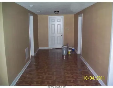 1101 E 25th St, Bryan, TX 77803 photo 5