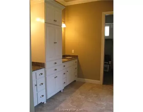 3306 Durant, Bryan, TX 77802 photo 5