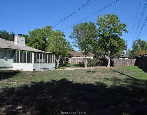 4504 Meadowbrook Dr, Bryan, TX 77802 photo 11