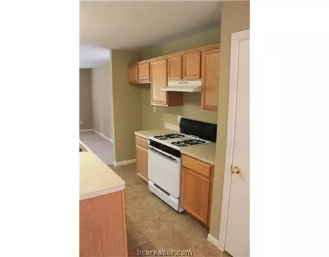 3302 Timberline, Bryan, TX 77803 photo 5