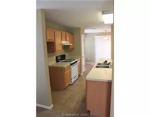 3302 Timberline, Bryan, TX 77803 photo 4