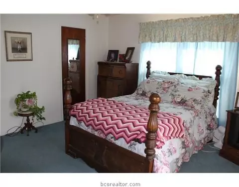 1410 E 29th St, Bryan, TX 77802 photo 12