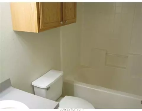 3303 Timberline Dr, Bryan, TX 77803 photo 9