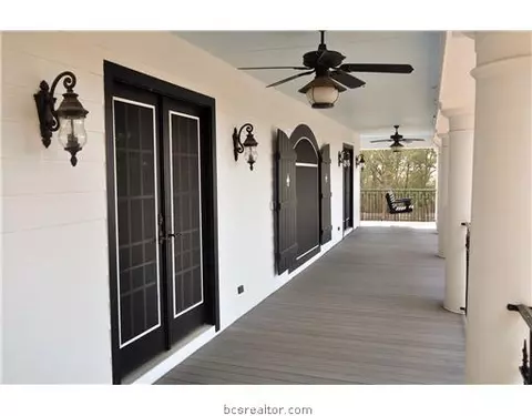 5554 Osr E, Bryan, TX 77808 photo 2