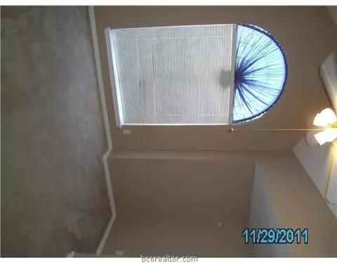 2604 Trophy Dr, Bryan, TX 77802 photo 8