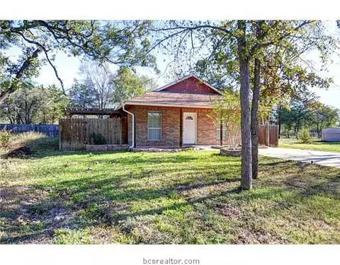 403 Wallace St, Bryan, TX 77803 photo 1